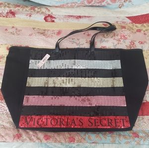 Victoria's Secret large tote NWT